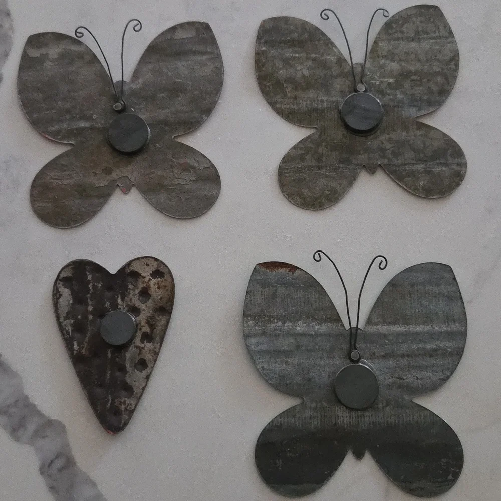 Decorative Butterfly and Heart Magnetic Art Set in Orange, Green, and Red